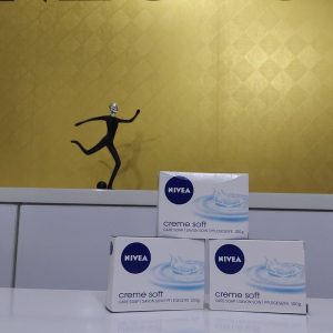 صابون کرمی 100 گرم نیوآ سفید creme soft با کیفیت فوق العاده محصول کشور آلمان اصلی